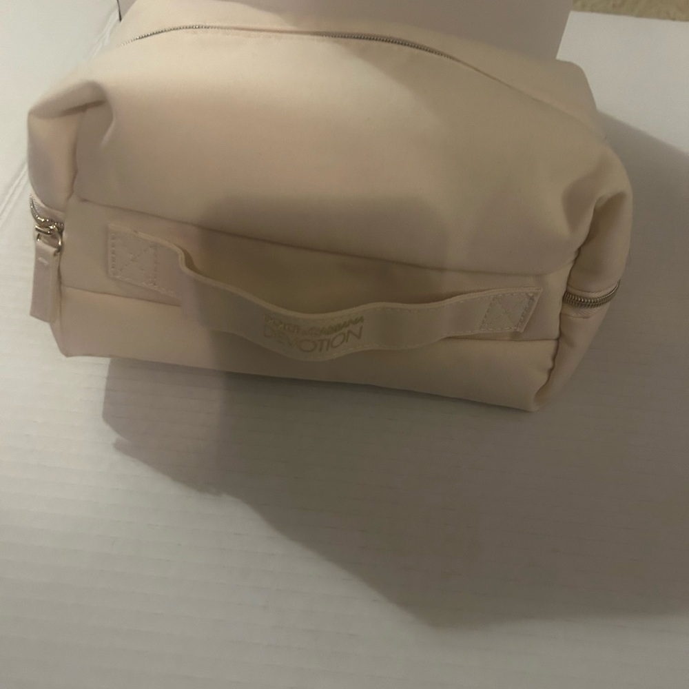 Dolce & Gabbana Cream Cloth Devotion Cosmetic Bag - Picture 8 of 8
